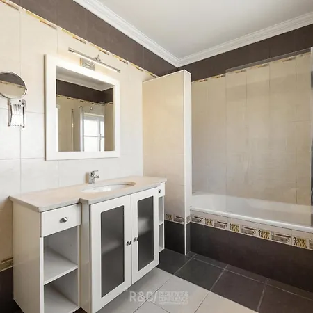 Serene Villa - Perfect Family Retreat Near Nazare ヴィラ Famalicão