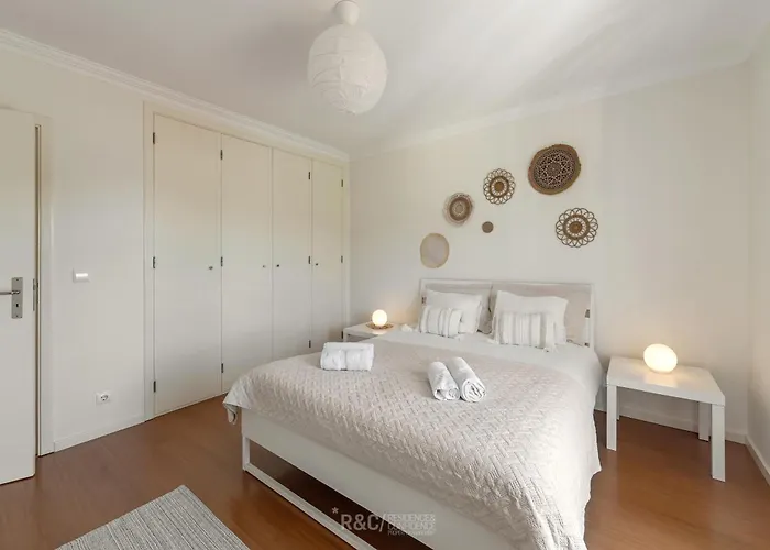 Serene - Perfect Family Retreat Near Nazaré *